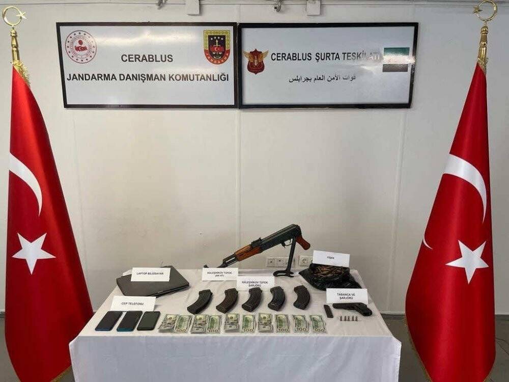 Gaziantep jandarması Suriye’de 18 DEAŞ’lı ve PKK’lı teröristi yakaladı