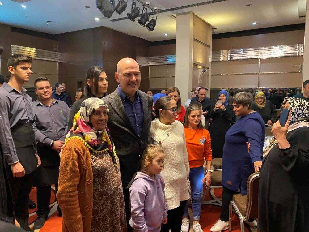 Bakan Soylu, engelli vatandaşlar ve aileleriyle bir araya geldi