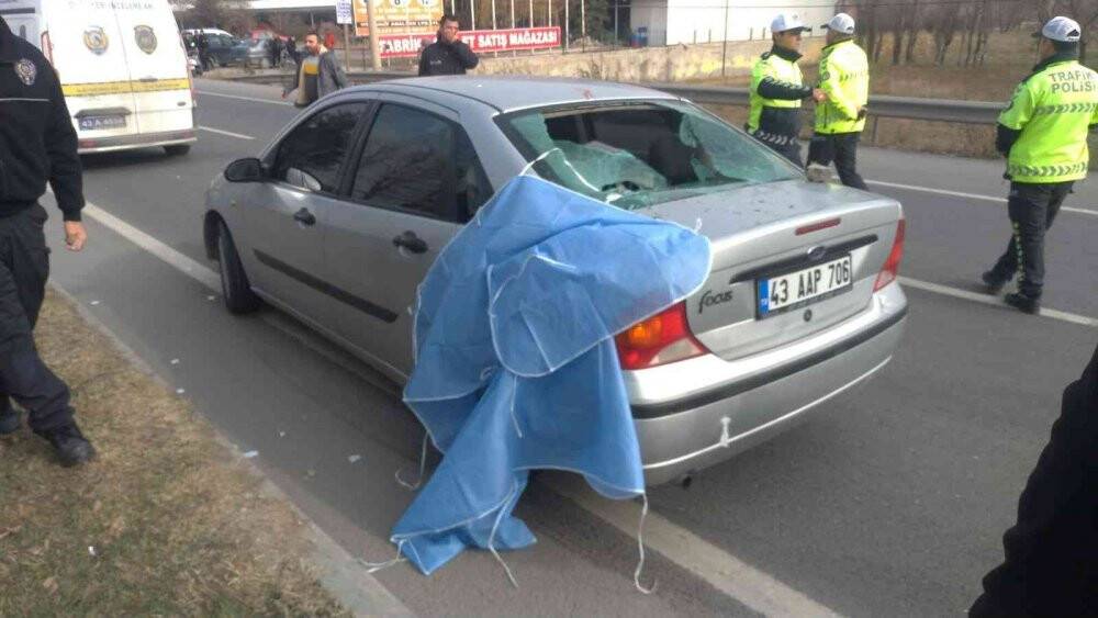 Yolun karşısına geçmeye çalışan yaşlı adam hayatını kaybetti