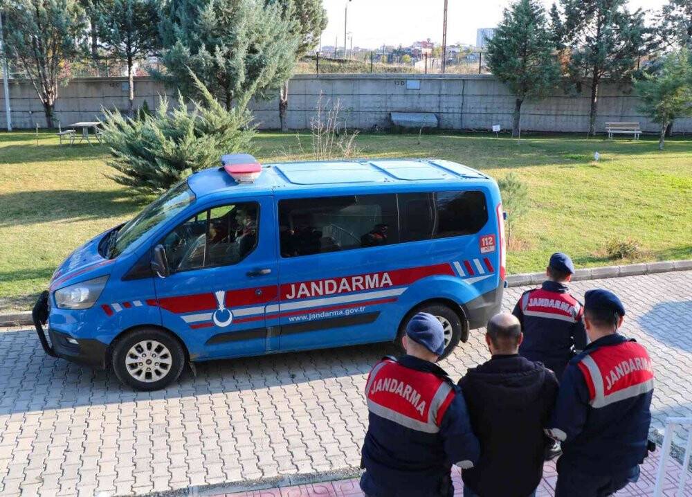 Uyuşturucu tacirine 11 yıl 2 ay hapis cezası