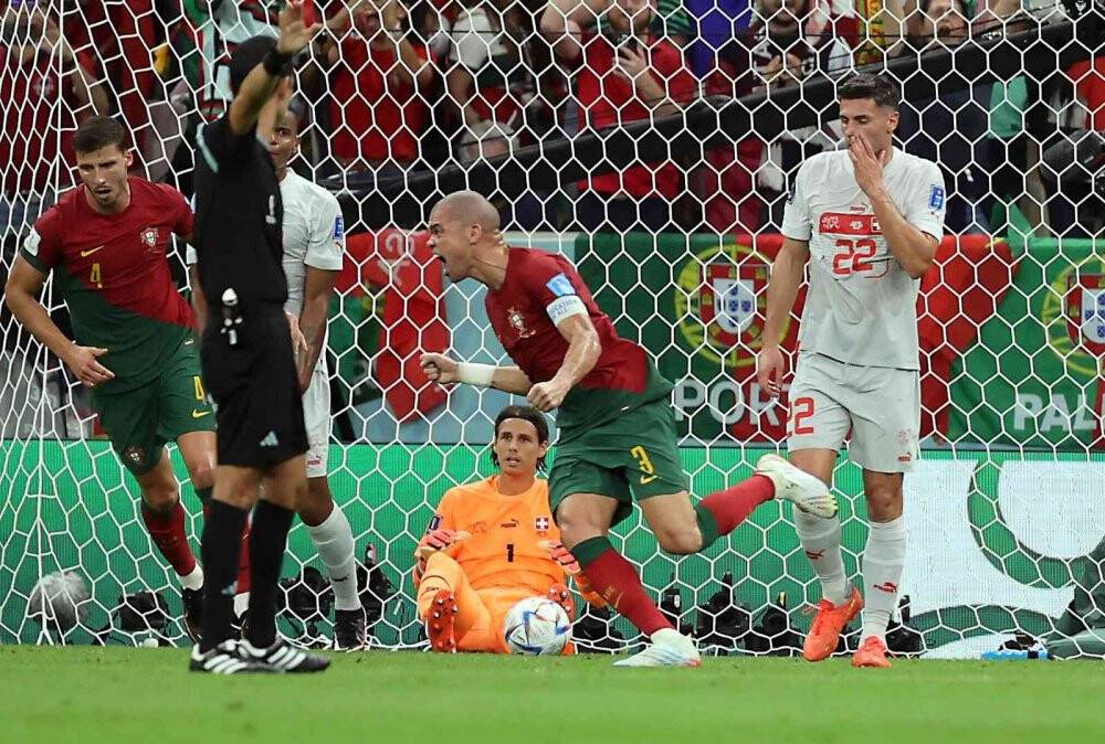 39 yaşındaki Pepe, Dünya Kupası tarihine geçti