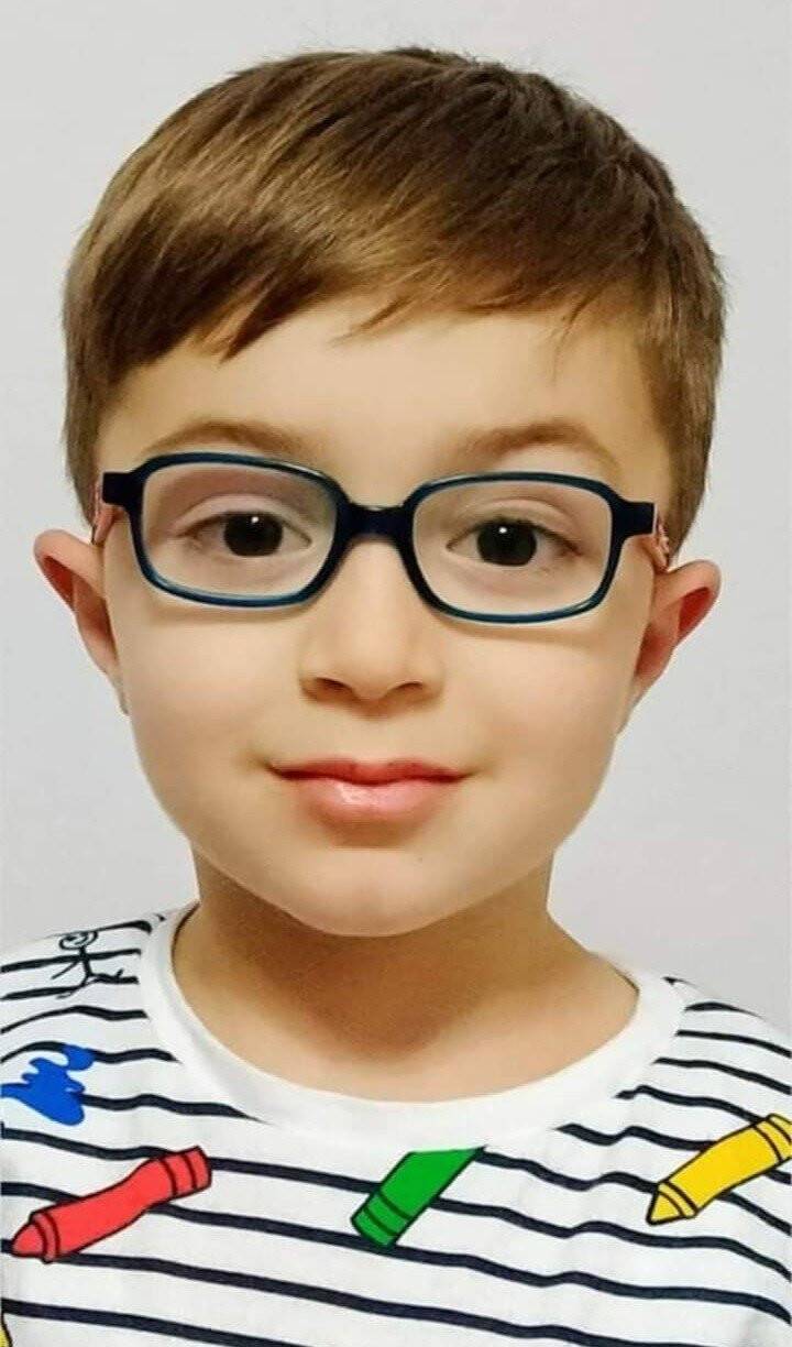 8 yaşındaki minik futbolcu yaşam savaşı veriyor