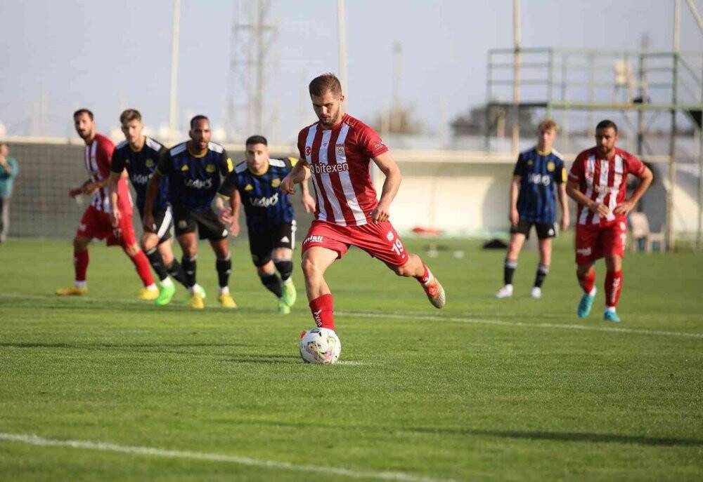 Sivasspor'dan FC Saarbrücken galibiyeti