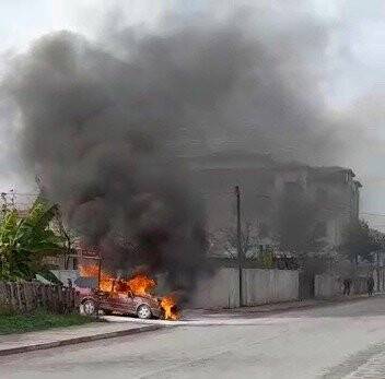 Tüp patladı, otomobil alev topuna döndü