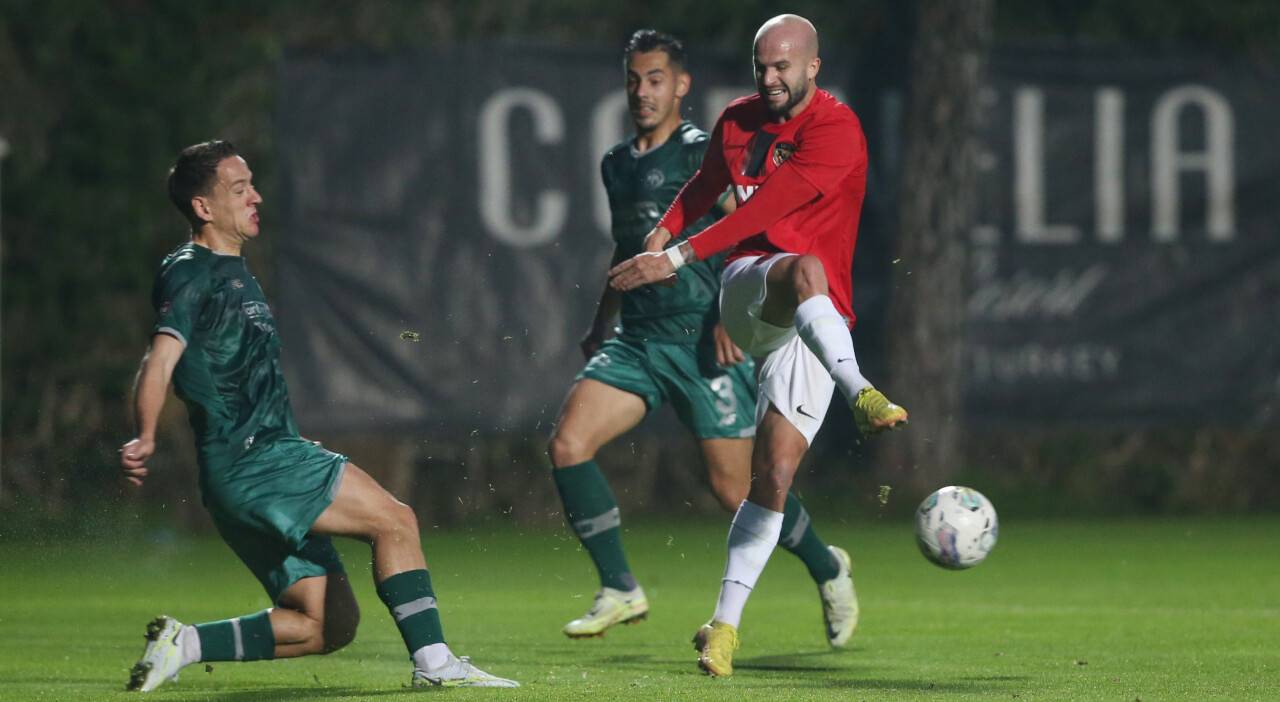 aa-20221210-29702161-29702159-arabamcom-konyaspor-gaziantep-fk.jpg