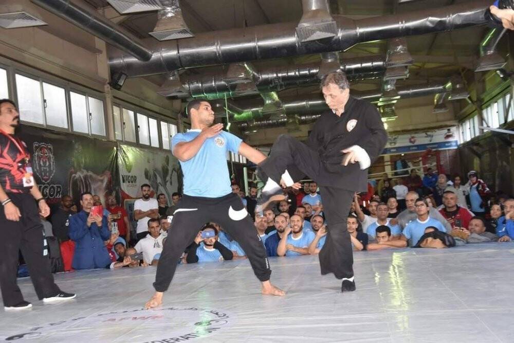 Türk dövüş ustası, Kahire’de hünerlerini sergiledi