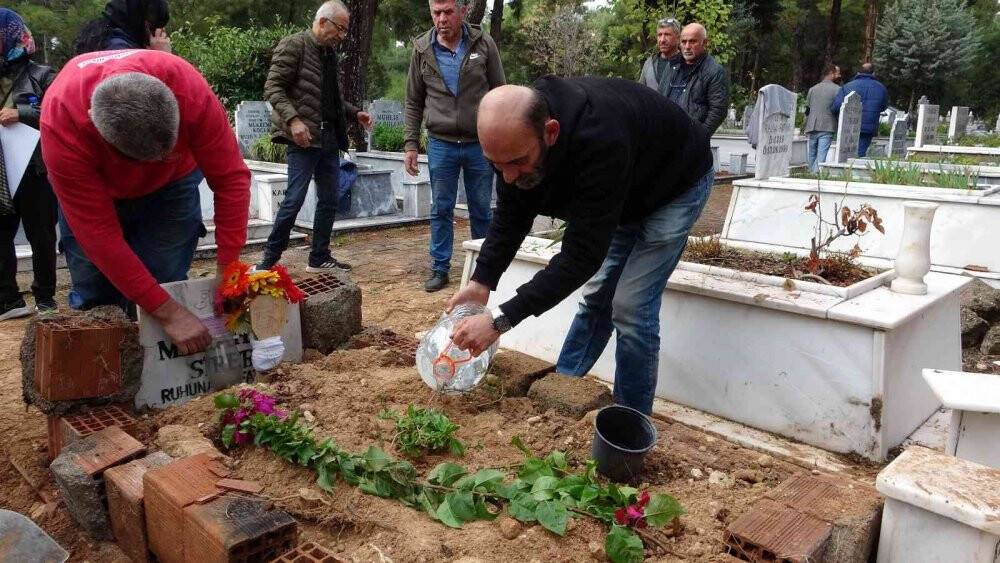 Yeşilçam oyuncusu Hayal Sirer son yolculuğuna uğurlandı
