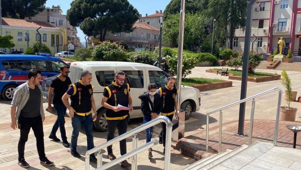 5 yıl önce sevgilisini 6 ay önce de kocasını öldürdü