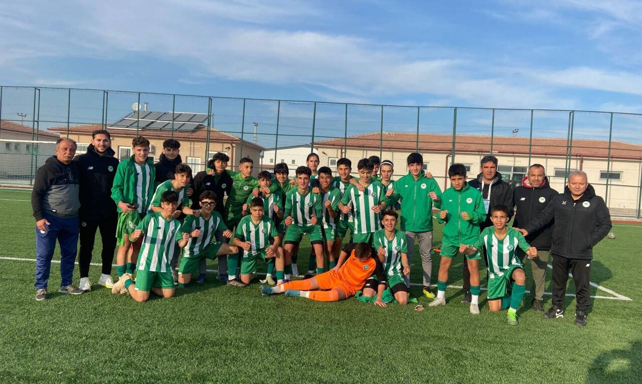 konyaspor-u15.jpg