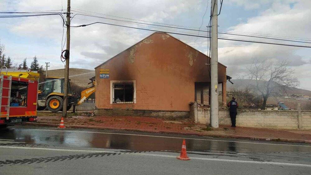 Müstakil evde  yangın