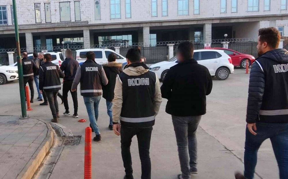 Sahte rapor düzenleyen kişiler tutuklandı