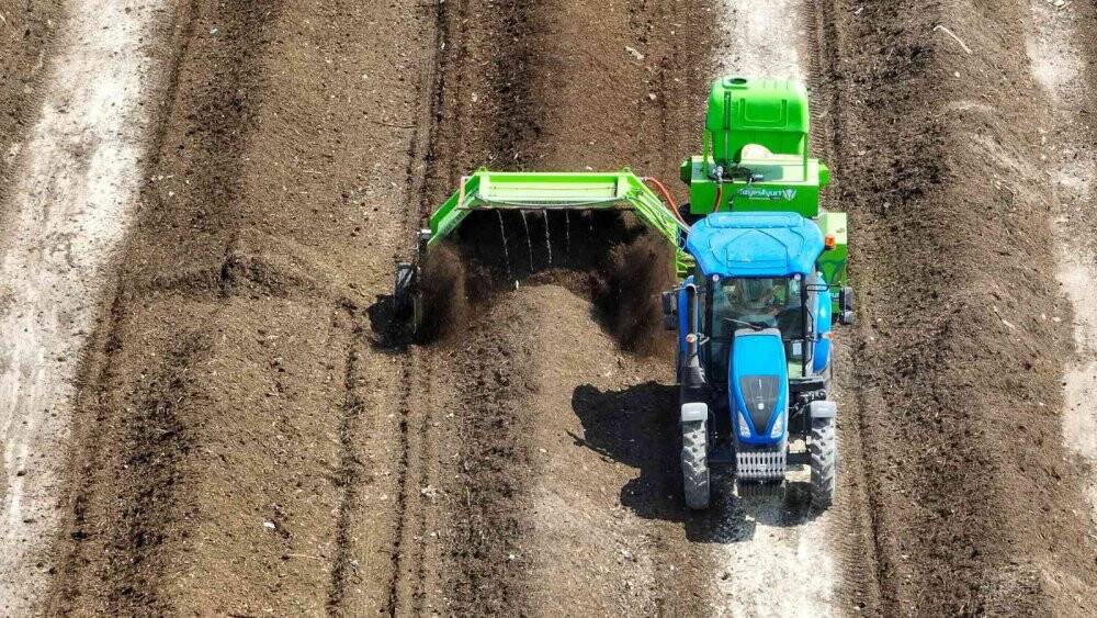 Atıklar organik gübreye dönüşüyor