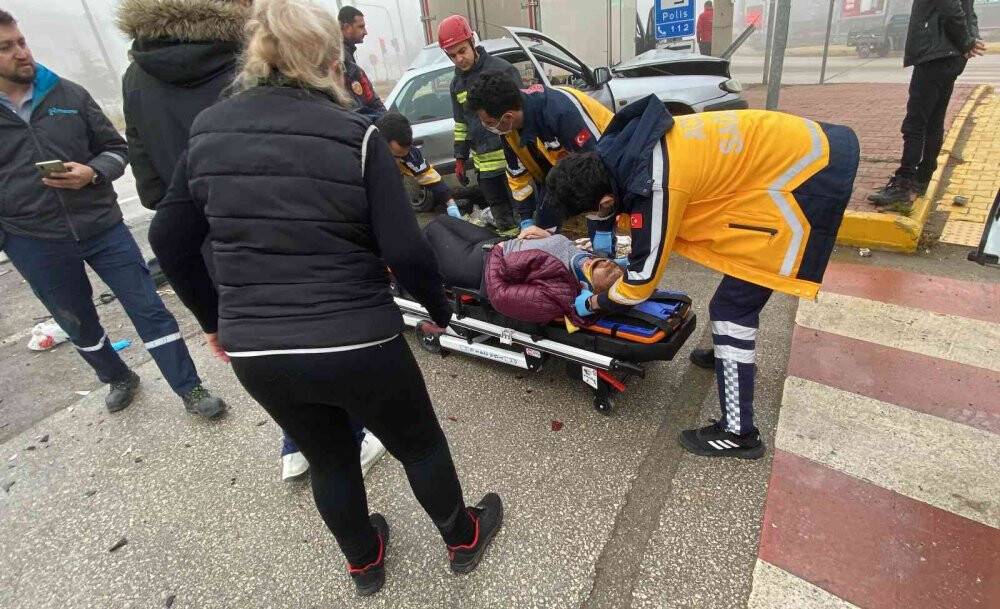 İlik nakli için Konya’ya gelen aile kaza yaptı: 3 yaralı
