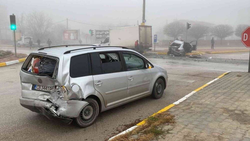 İlik nakli için Konya’ya gelen aile kaza yaptı: 3 yaralı