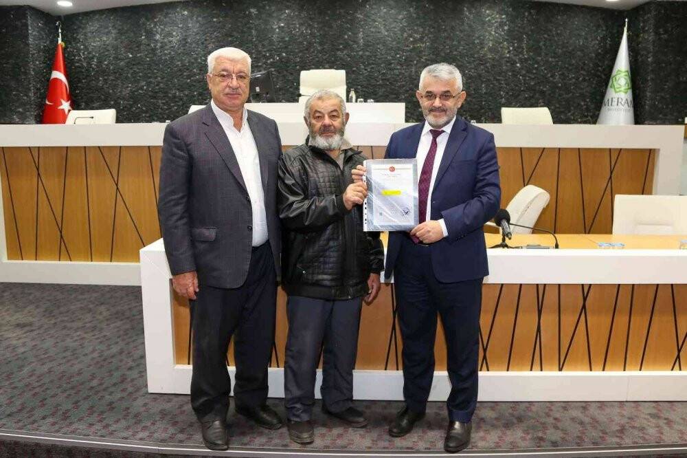 Meram Yaylapınar Mahallesi’nde tapu sevinci