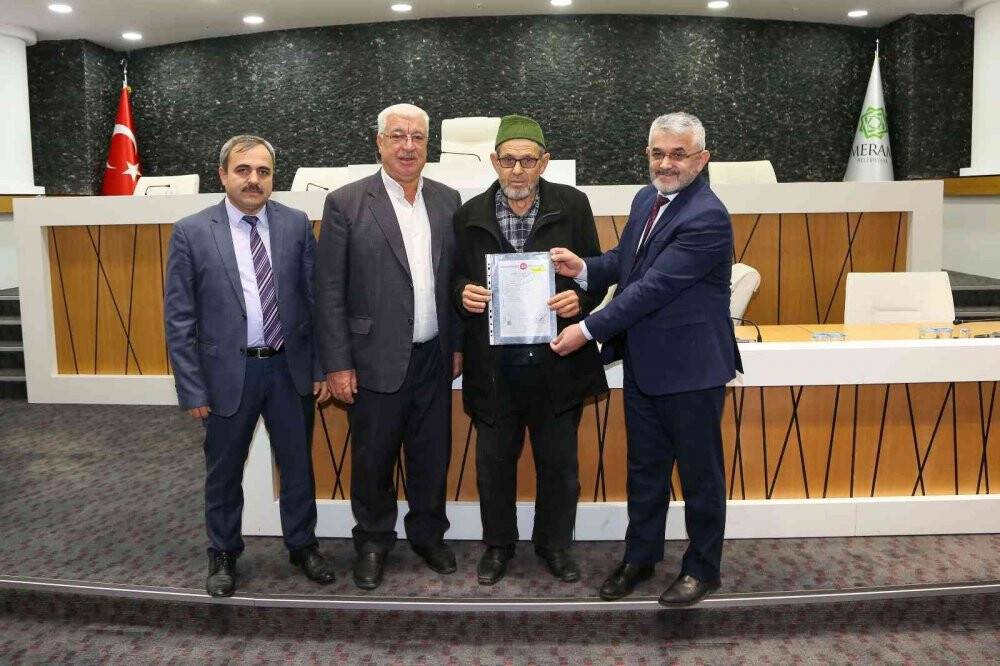 Meram Yaylapınar Mahallesi’nde tapu sevinci