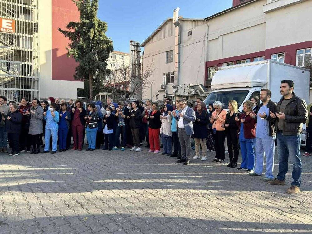 Meslektaşlarından cinayete kurban giden hemşireye acı veda