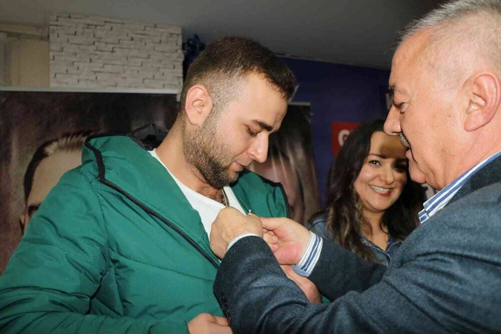 AK Parti’ye 5 bin 300 yeni katılım