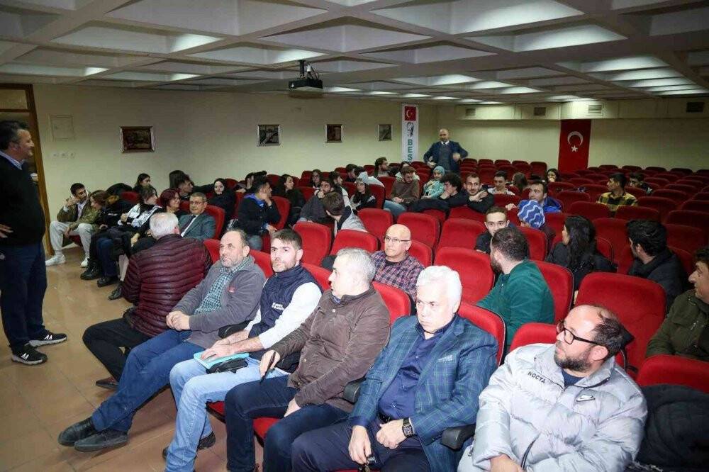 "Genç dinamizmi ile esnaf tecrübesini buluşturuyoruz"