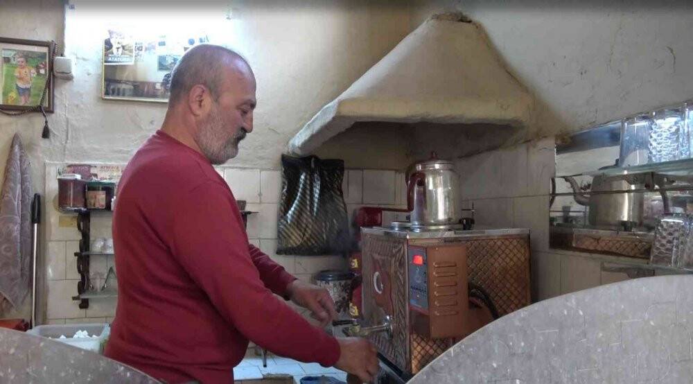 Enflasyona inat 1 TL’ye satıyor