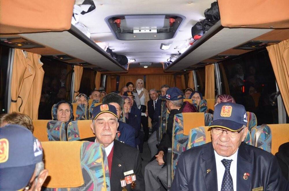 Ereğli Belediyesi Kıbrıs Gazileri'ni Kıbrıs'a gönderdi