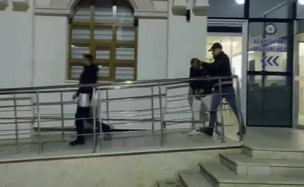 Hrsızlık yaptı, izini kaybettirmek için mezarlıktan kaçtı