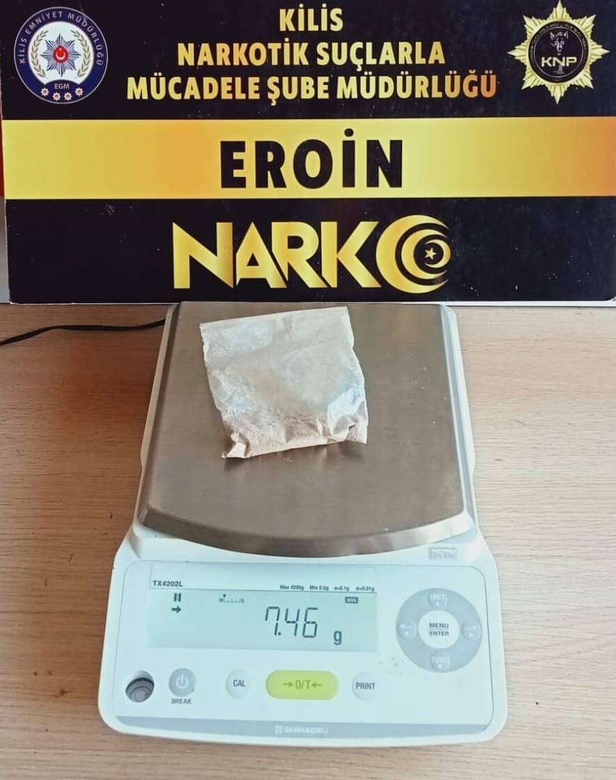 Kilis'te uyuşturucu tacirlerine operasyon