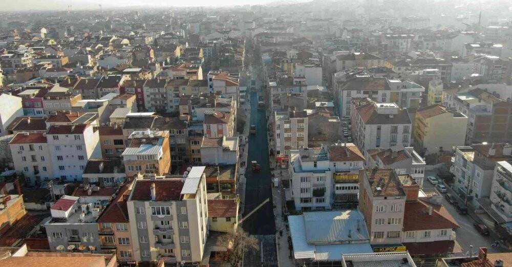 Türkiye’nin en uzun sokaklarından birisi asfaltlandı