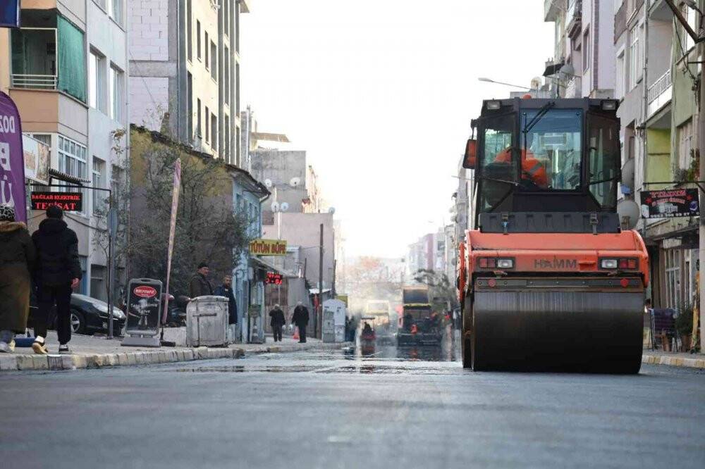 Türkiye’nin en uzun sokaklarından birisi asfaltlandı