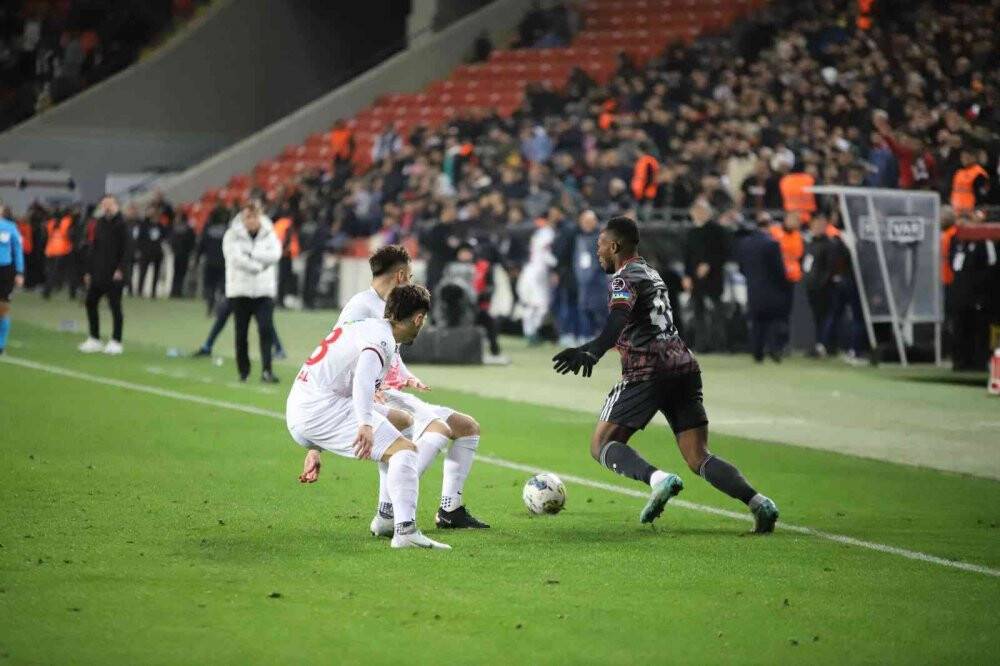 Gaziantep FK: 1 - Beşiktaş: 1 (Maç Sonucu)
