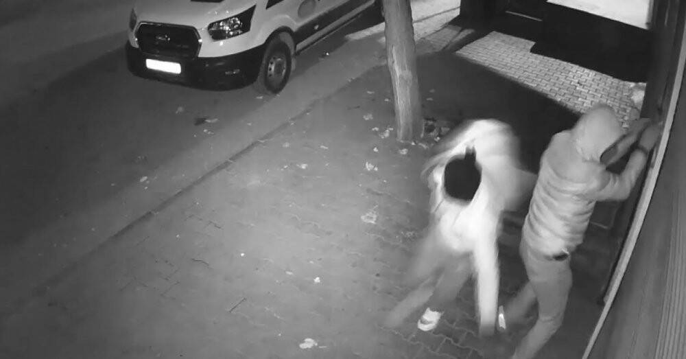 Hırsız önce kameraya, sonra polise yakalandı