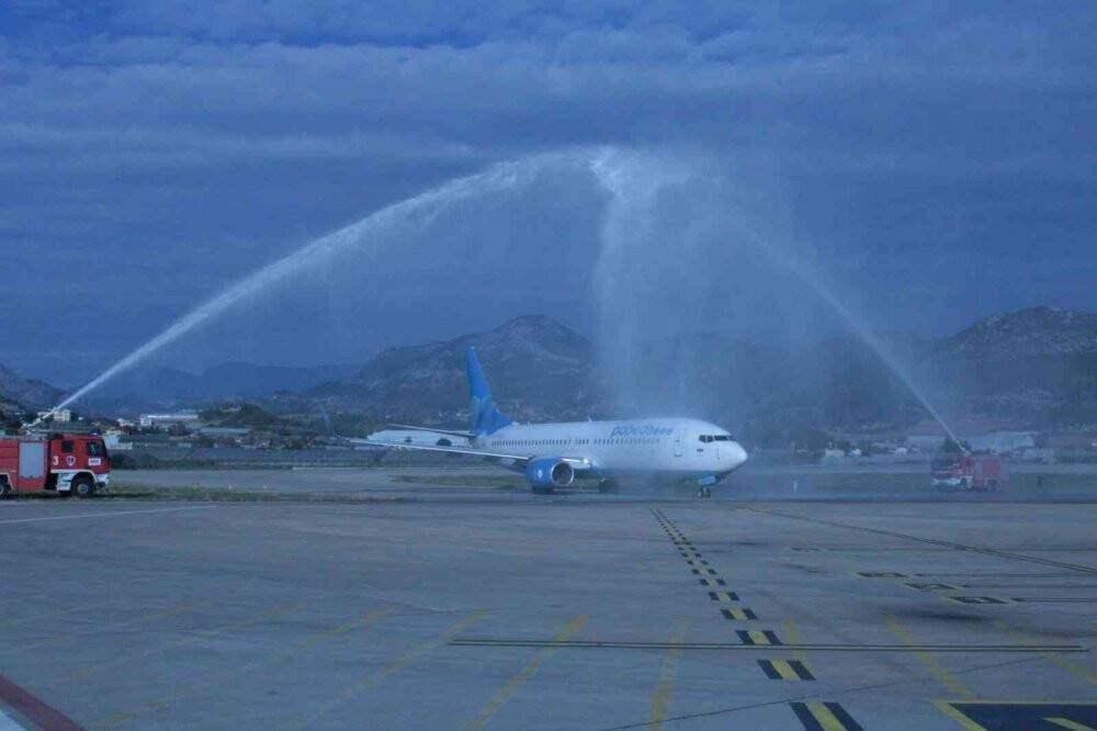 Savaştan sonra ilk Rus uçağı 166 yolcusu ve 6 mürettebatı ile Gazipaşa’ya indi