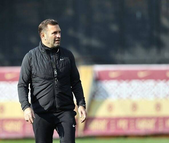 Galatasaray'da Sivasspor mesaisi başladı