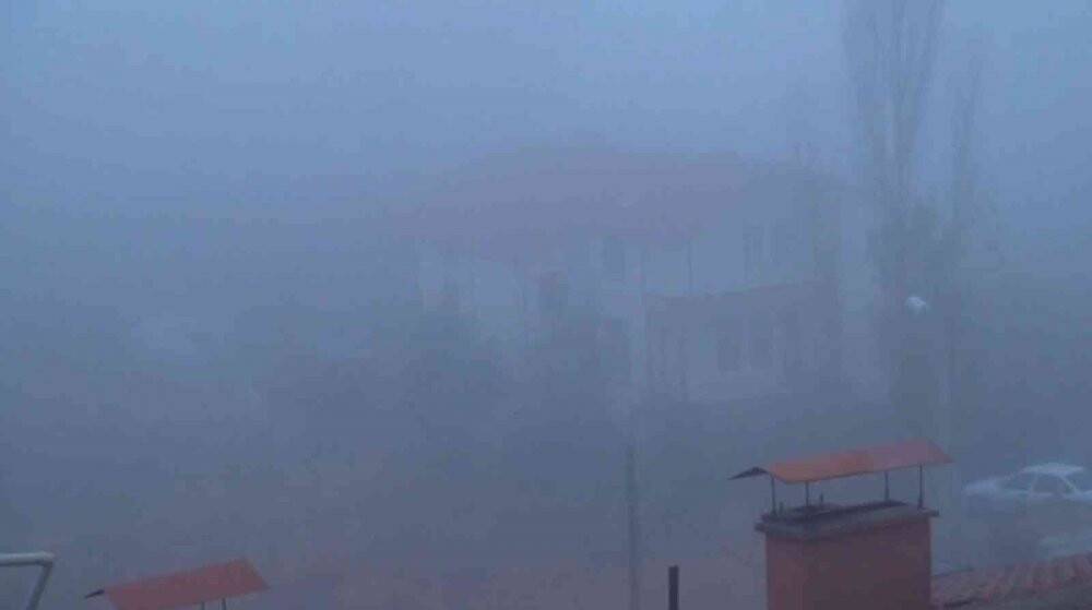 Aksaray’da yoğun sis Konya yolunda da etkisini gösteriyor