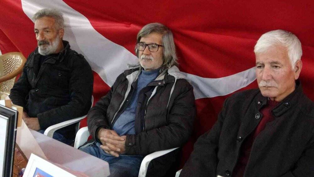 Diyarbakır annelerinin oturma eylemi, bin 213 gündür devam ediyor