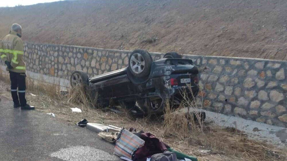 Kırıkkale'de takla atan otomobil şarampole devrildi: 1 ölü, 3 yaralı