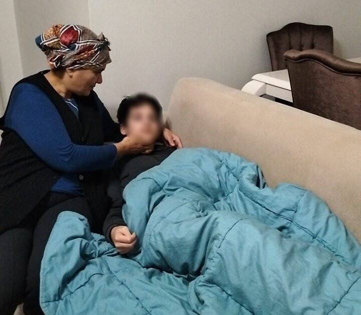 Osmaniye'de bakkala giden çocuğa köpek saldırdı, o anlar kamerada