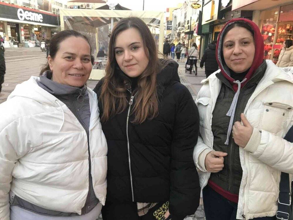 Yunan ve Bulgar turistler yılbaşı alışverişi için Edirne’ye akın etti