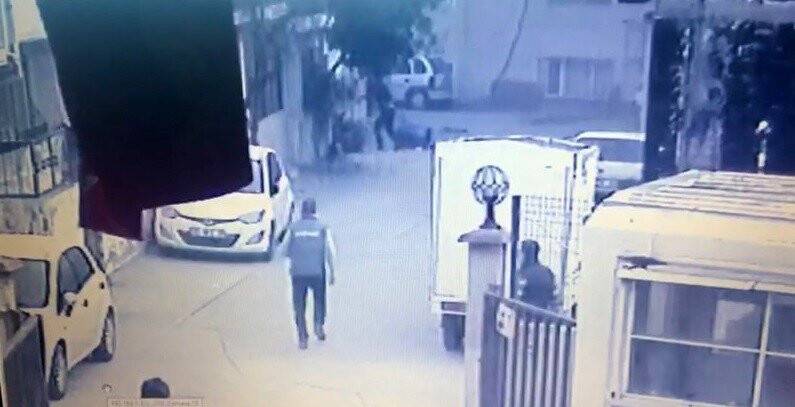 Bursa'da doğalgaz sobasının bomba gibi patladığı anlar kameralarda