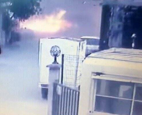 Bursa'da doğalgaz sobasının bomba gibi patladığı anlar kameralarda