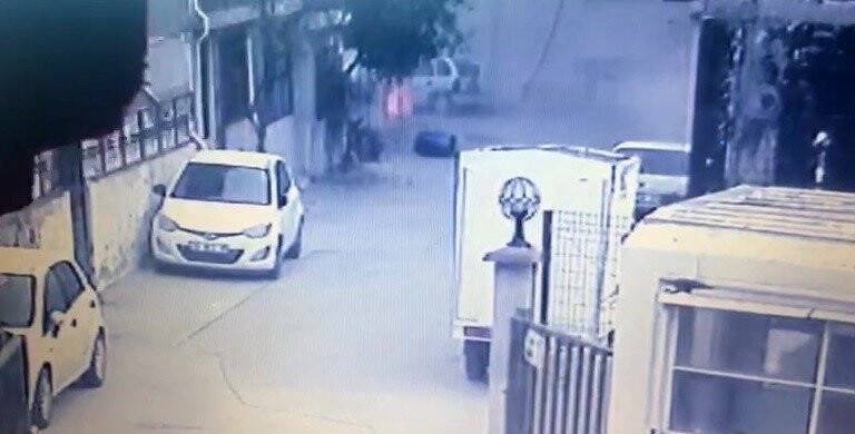 Bursa'da doğalgaz sobasının bomba gibi patladığı anlar kameralarda