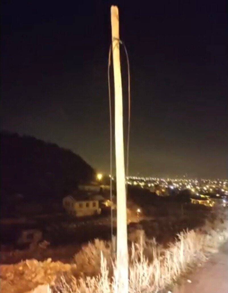 Çaldığı kabloları araca yüklerken suçüstü yakalandı