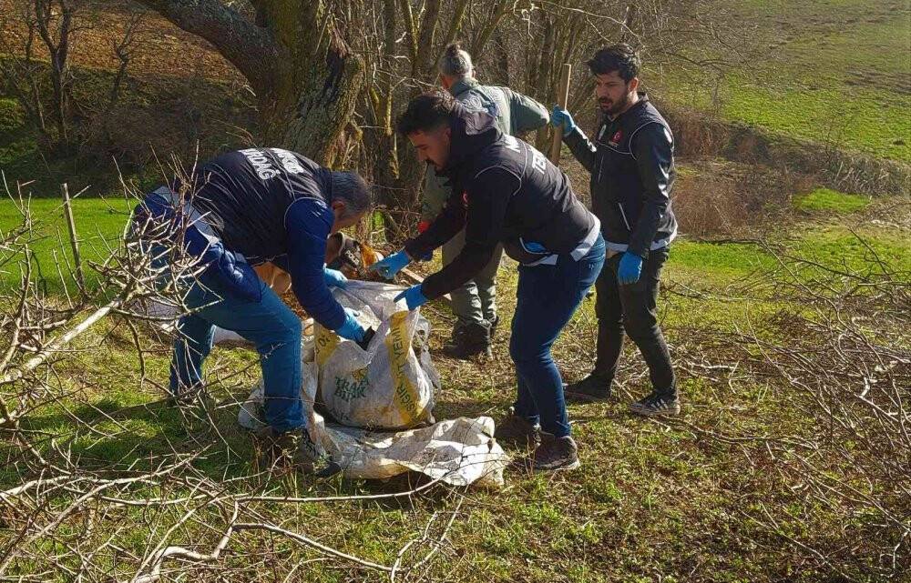 Tekirdağ'da bir köyden adeta esrar fışkırdı