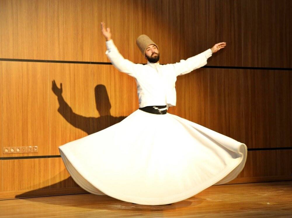 ÇAKÜ’de "Mevlana: Hayatı, Eserleri ve Felsefesi" paneli gerçekleştirildi