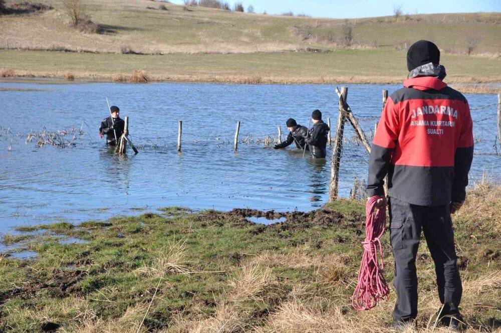 Tokat'ta kayıp kadını, buz tutmuş Karacagöl'de de aradılar