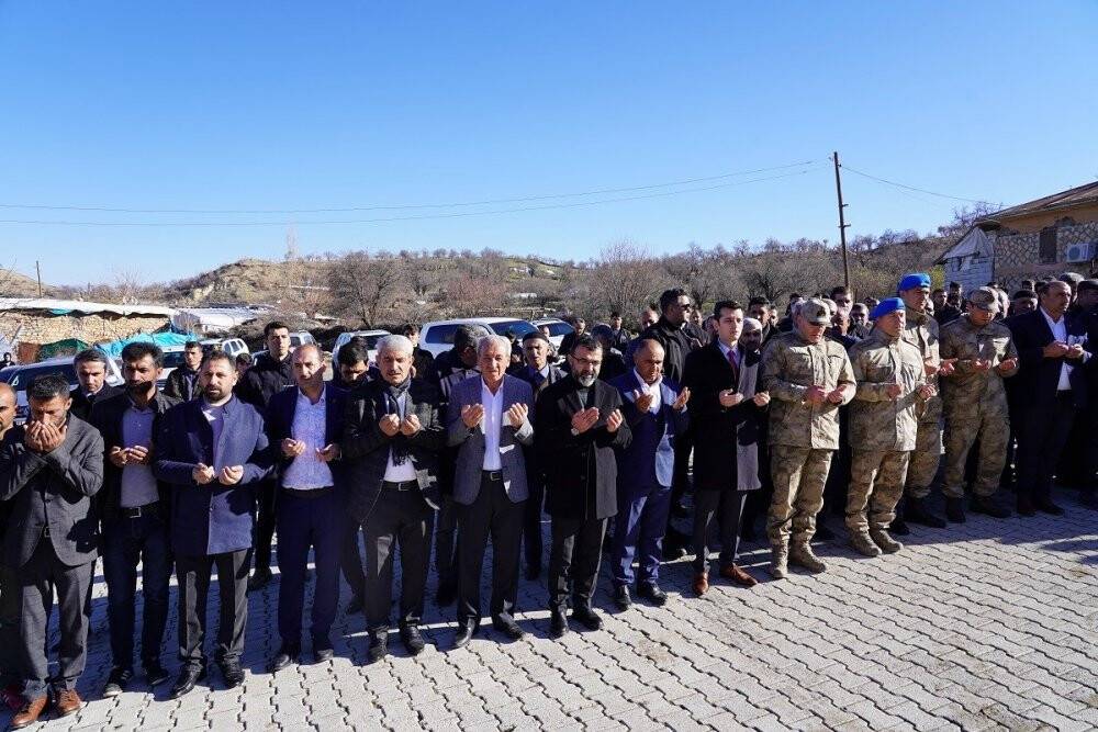 PKK’nın Hamzalı’da katlettiği şehitler anıldı