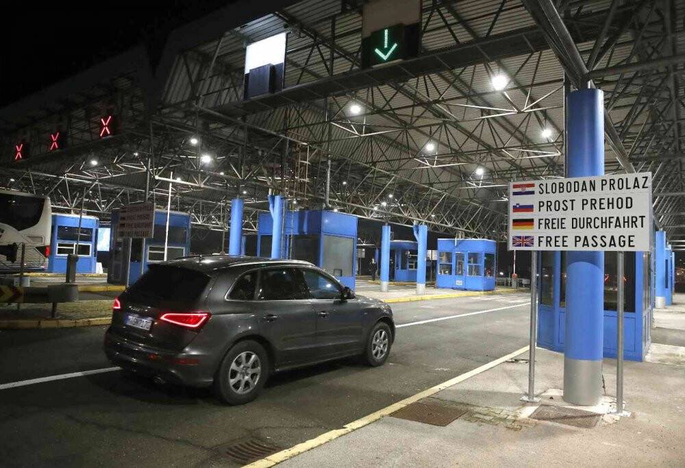 Hırvatistan, Schengen ve euro bölgesine dahil oldu