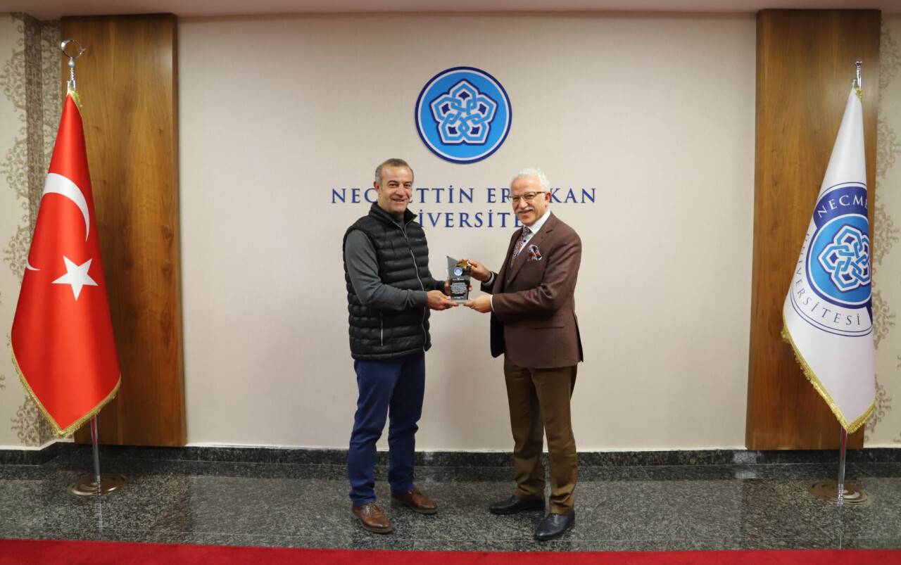 5-prof-dr-oguz-dogan-ve-rektor-zorlu.jpeg
