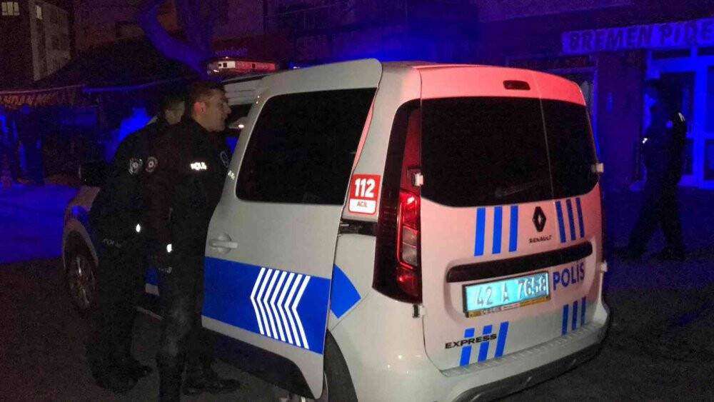 Eşini evde bulamadı, sokakta rastgele ateş açtı