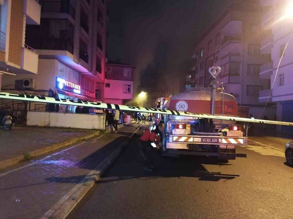 İş yeri alevlere teslim oldu